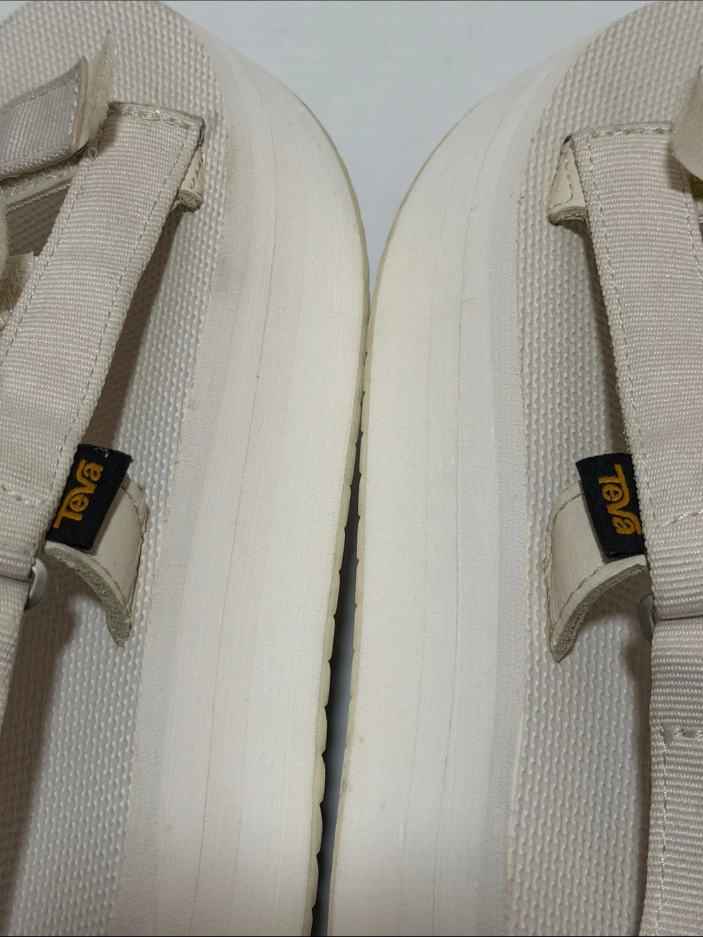 Teva Flatform Three Strap Sandals - Women’s Size 9